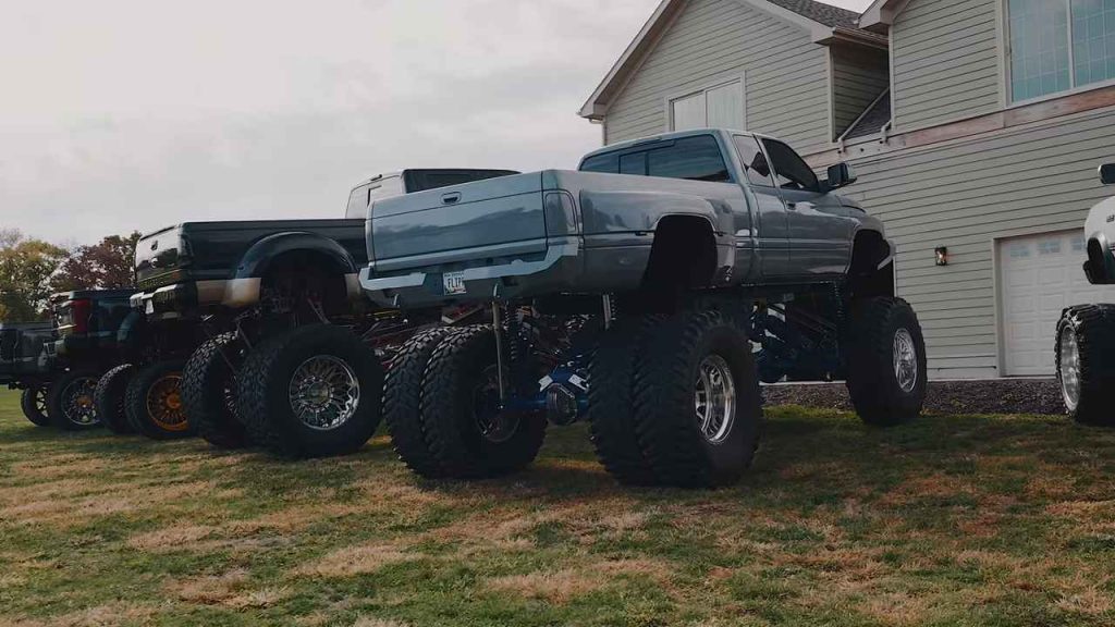 MASSIVE 30” LIFTED First Gen Cummins on 44’s Boggers FIRST DRIVE! 
https://handsminimaxx.com