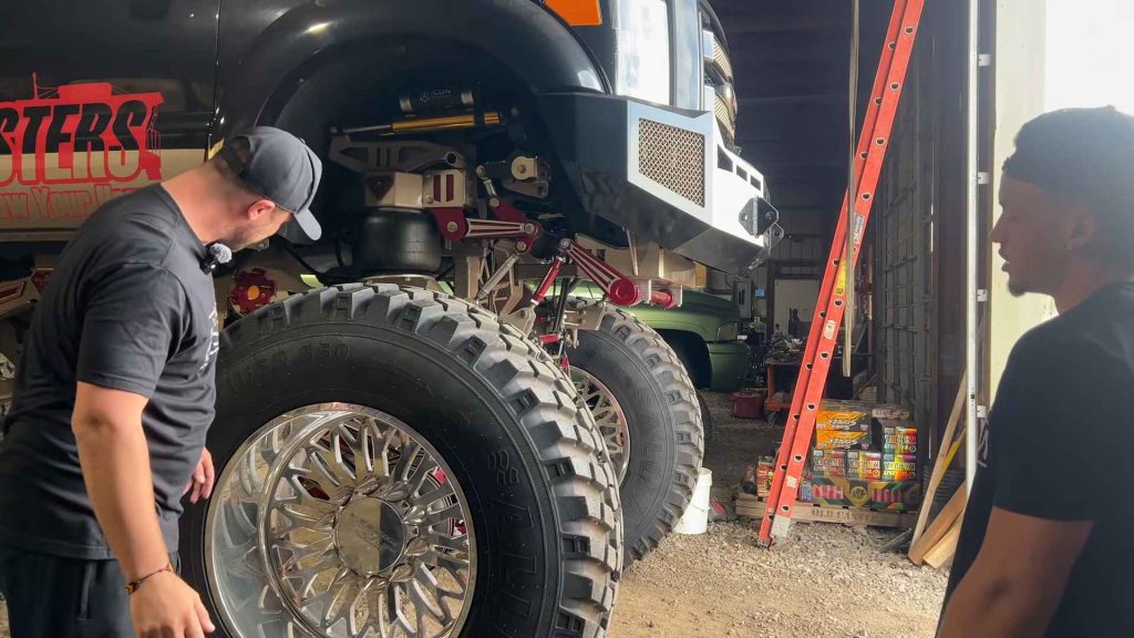 Mudding 30” LIFTED 2nd Gen Cummins UNTIL IT BREAKS!
https://handsminimaxx.com