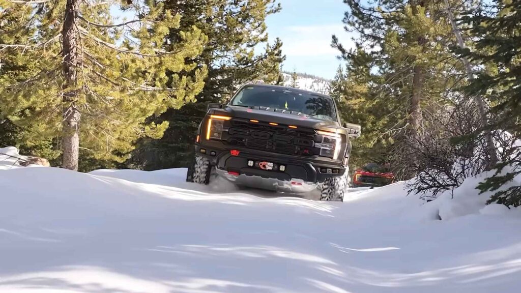 BURIED in SNOW! Raptors Vs Uintah Mountains!
https://handsminimaxx.com