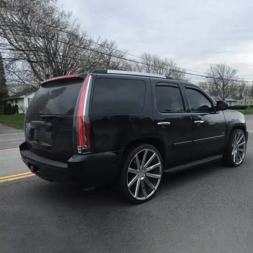 07-14 GMC Yukon Chevrolet Tahoe Suburban 3th Gen (GMT900) LED Tail Lights With Start-up Animation - Image 9